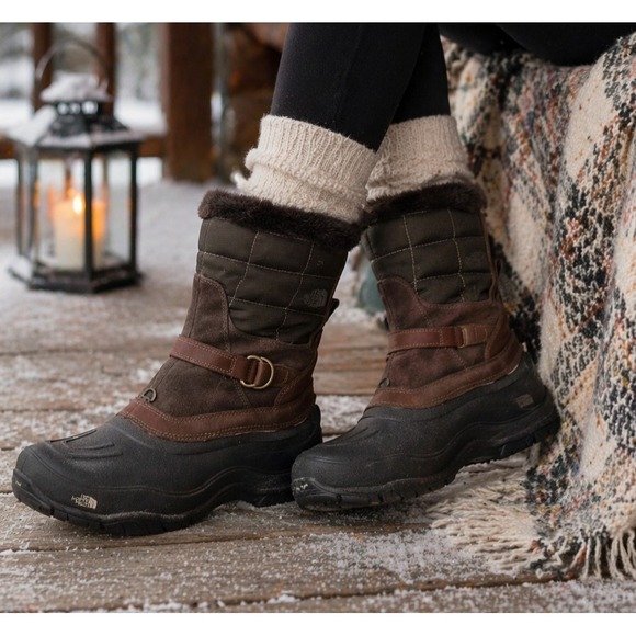 The North Face Shoes - The North Face Women Chilkat III Waterproof Pull-On Boot 10 Brown Winter Outdoor